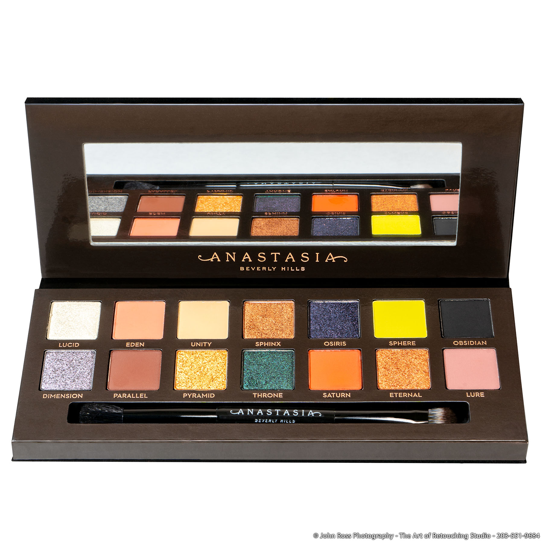 Anastasia_14_Color_Eyeshadow-24